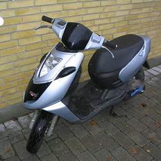 Aprilia Sonic