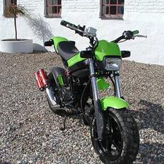 Suzuki *Solgt* street magic 