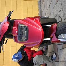 PGO HOT50 EVO 2000
