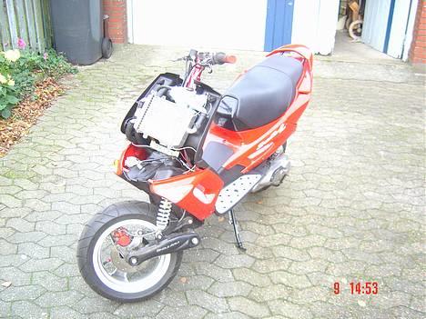 Peugeot Speedfight 2 LC (solgt) billede 2