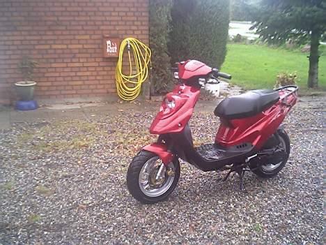 PGO Hot 50 billede 1