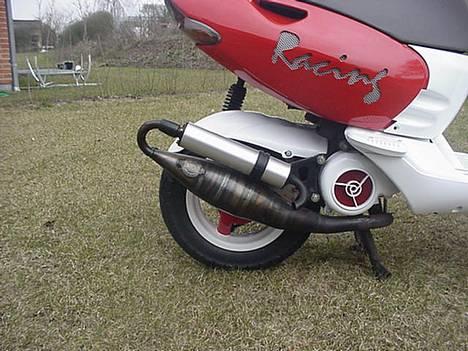 Aprilia Sonic Red & White billede 5