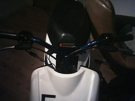 Yamaha Jog FS billede 3