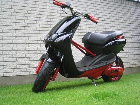 Yamaha Neos  [Evo Ghost billede 3