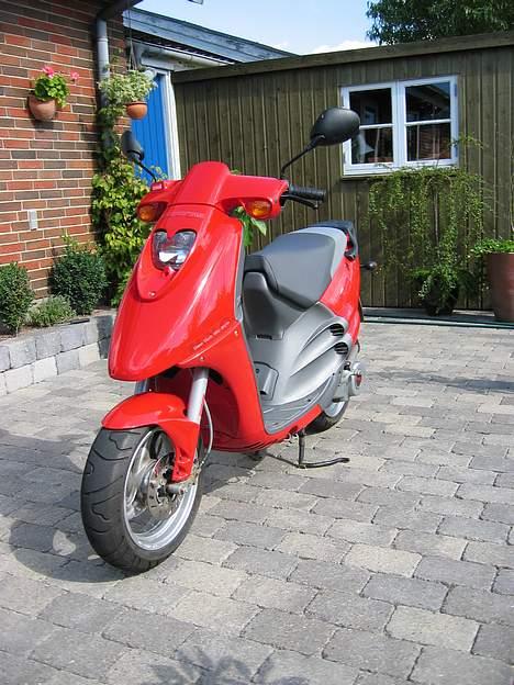 Derbi Hunter Manhattan billede 2