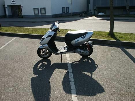 Aprilia Sonic billede 1