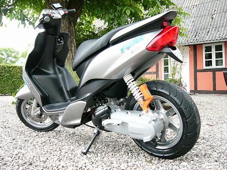 Yamaha Jog R EVO  - SOLGT billede 1