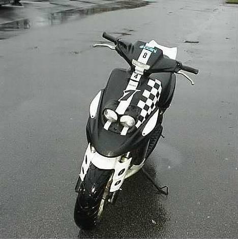 Yamaha SPY - Den er sku flodt billede 1