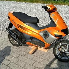 Gilera Runner 45` byttes/sælges