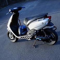 Yamaha Neos