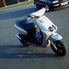 Yamaha Neos