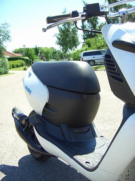 Aprilia Sonic *SOLGT* billede 4