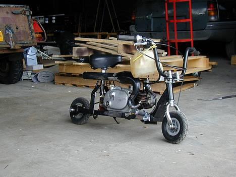 MiniBike honda ved at lave den om billede 7