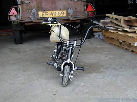 MiniBike honda ved at lave den om billede 8