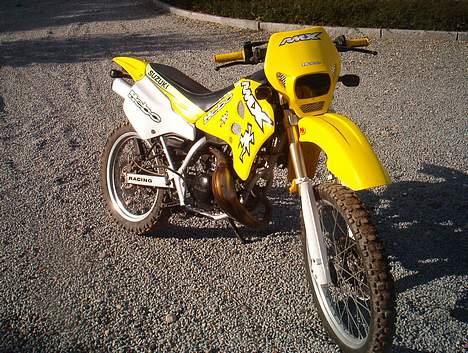 Suzuki RMX billede 7
