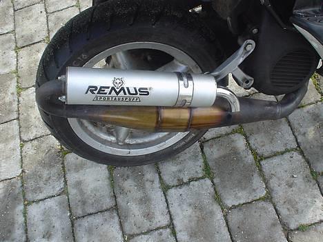 Yamaha Spy Solgt - min Next billede 8