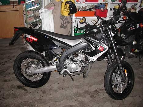 Derbi Senda SM X-treme SOLGT billede 1