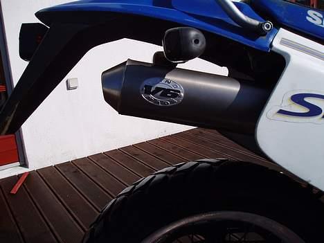 Suzuki SMX (SOLGT) - Leovince V6 Titanium billede 6