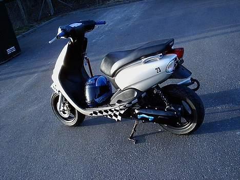Yamaha Neos billede 2