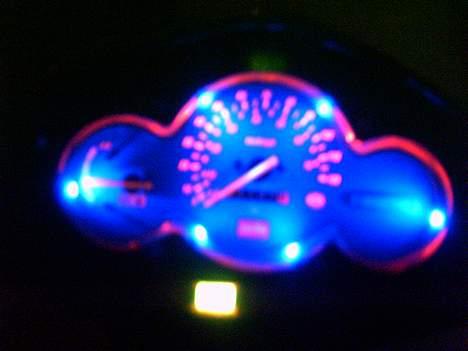 Aprilia sonic - SOLGT for 7000kr billede 3