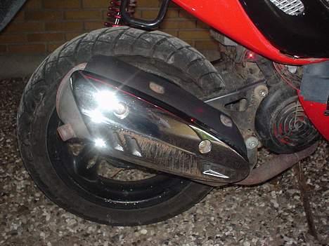 Adly SuperSonic - Standard udstødning billede 9