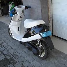 Yamaha jog  (byttet med jog r)