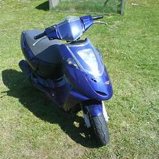 Aprilia Sonic (Solgt)