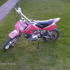 Honda 110ccm crosser (Solgt) 