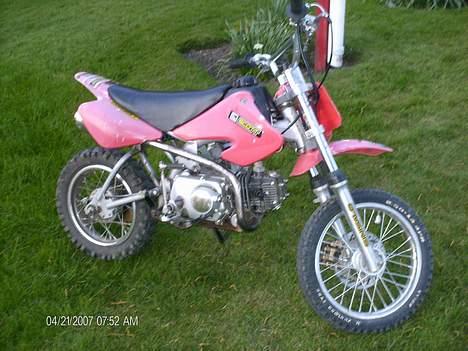 Honda 110ccm crosser (Solgt)  billede 3