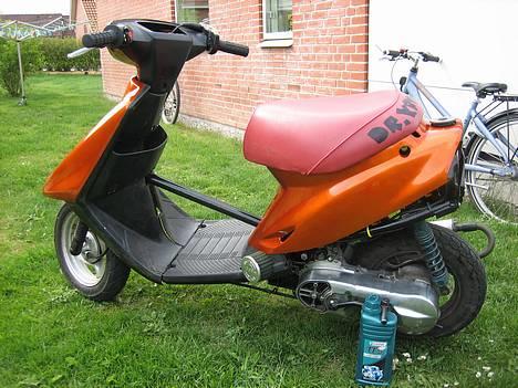 Yamaha Jog As Evo SOLGT billede 1