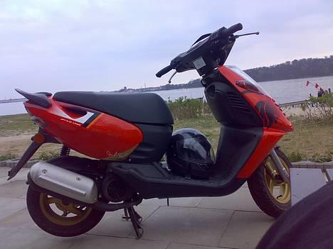 Aprilia Sonic  NR 16 ( Solgt) billede 1