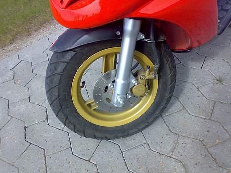 Aprilia Sonic  NR 16 ( Solgt) billede 7