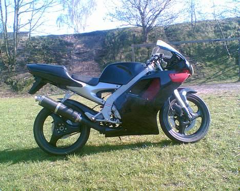 Aprilia rs 50 (SOLGT) billede 3