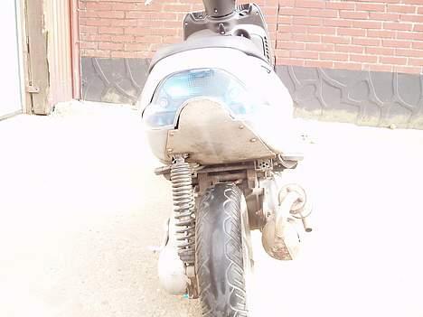 Aprilia Sonic billede 2