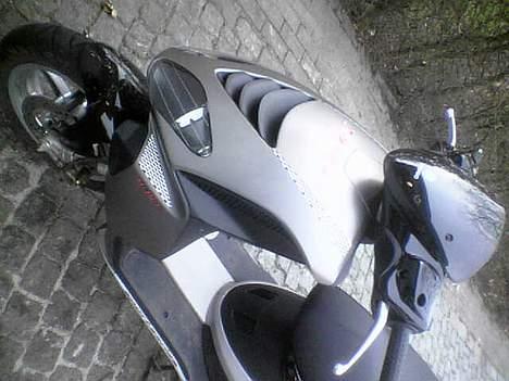 Piaggio Nrg power billede 8