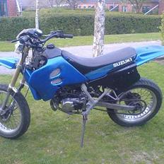Suzuki RMX 