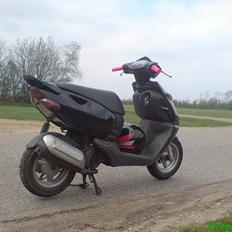 Aprilia sonic