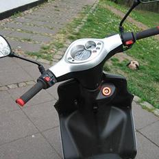 Yamaha Jog R (Solgt)