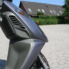 Aprilia Sonic (Solgt)