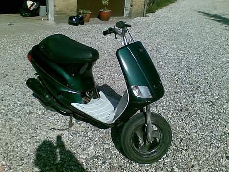 Piaggio Zip (solgt) - Inden den blev malet sort :) billede 3