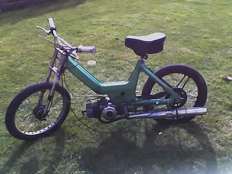 Puch Maxi K--   [Solgt] - sådan står den ny :D    metallicgrøn billede 7