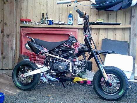 MiniBike pitbike dirtbike *SOLGT - Sådan så den ud standart fra Snakepit.se billede 4