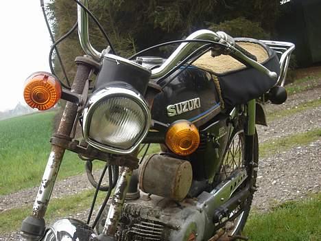 Suzuki k 50 billede 8