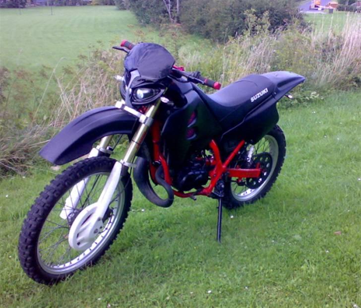 Suzuki RMX - Byttet - Med den nye front billede 1
