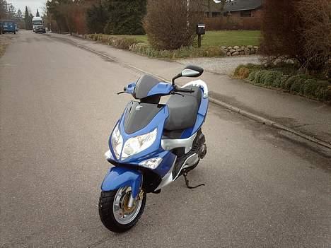 PGO g-max Solgt billede 7