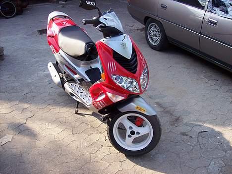 Peugeot Speedfight 2 Rally billede 1