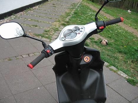 Yamaha Jog R (Solgt) billede 3