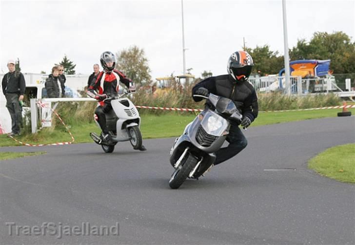 Aprilia Sonic (Solgt) - Min Sonic til træffet i Kastrup d. 22 :D billede 13