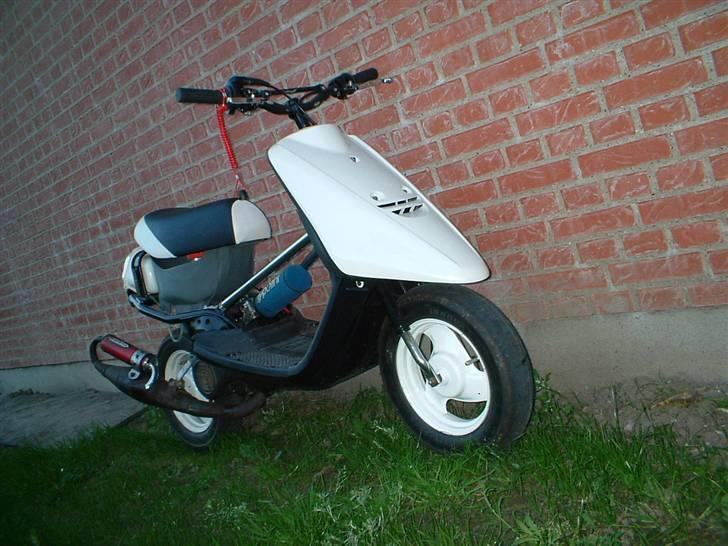 Yamaha  Jog as  Evolution Solgt. - sådan ser den ud nu;) billede 1