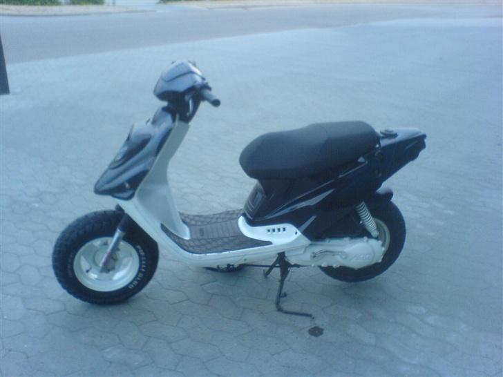 PGO Hot 50 [SOLGT] billede 4